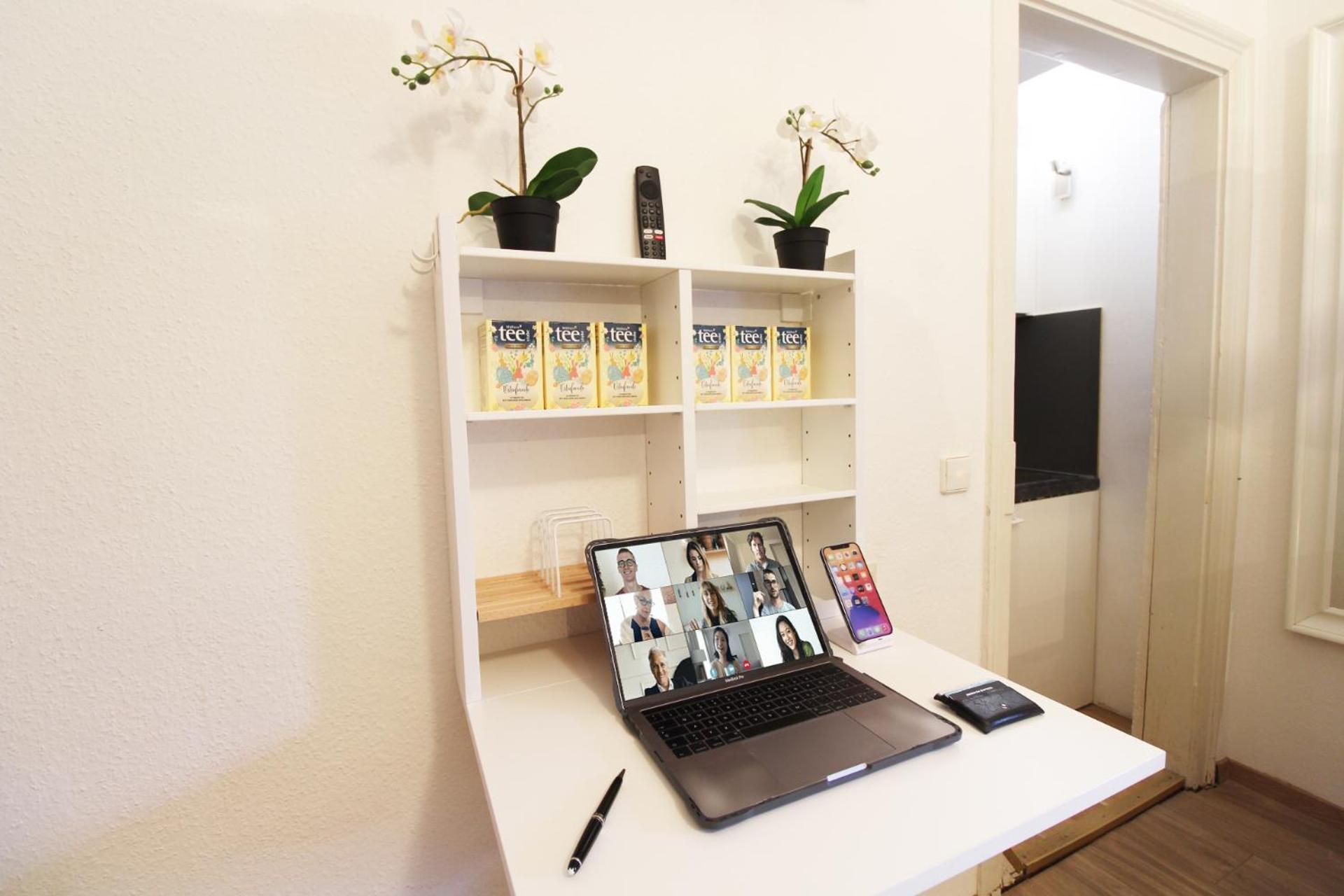 Hotel Ulm Zentrum - Komplettes Zimmer, Hochbett, Android Tv & Eigenem Bad - Perfekt Fuer Familien & Gruppen Exterior foto